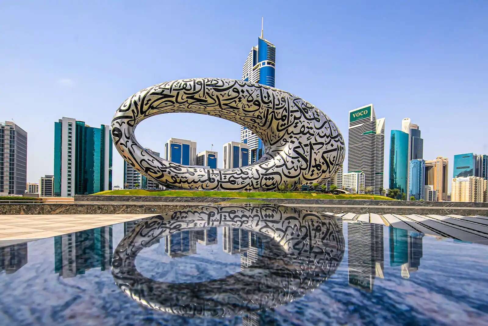 Dubai Budget Explorer